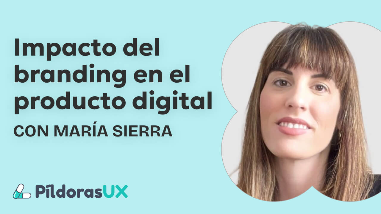 Retrato de mujer joven con pelo largo mirando de frente